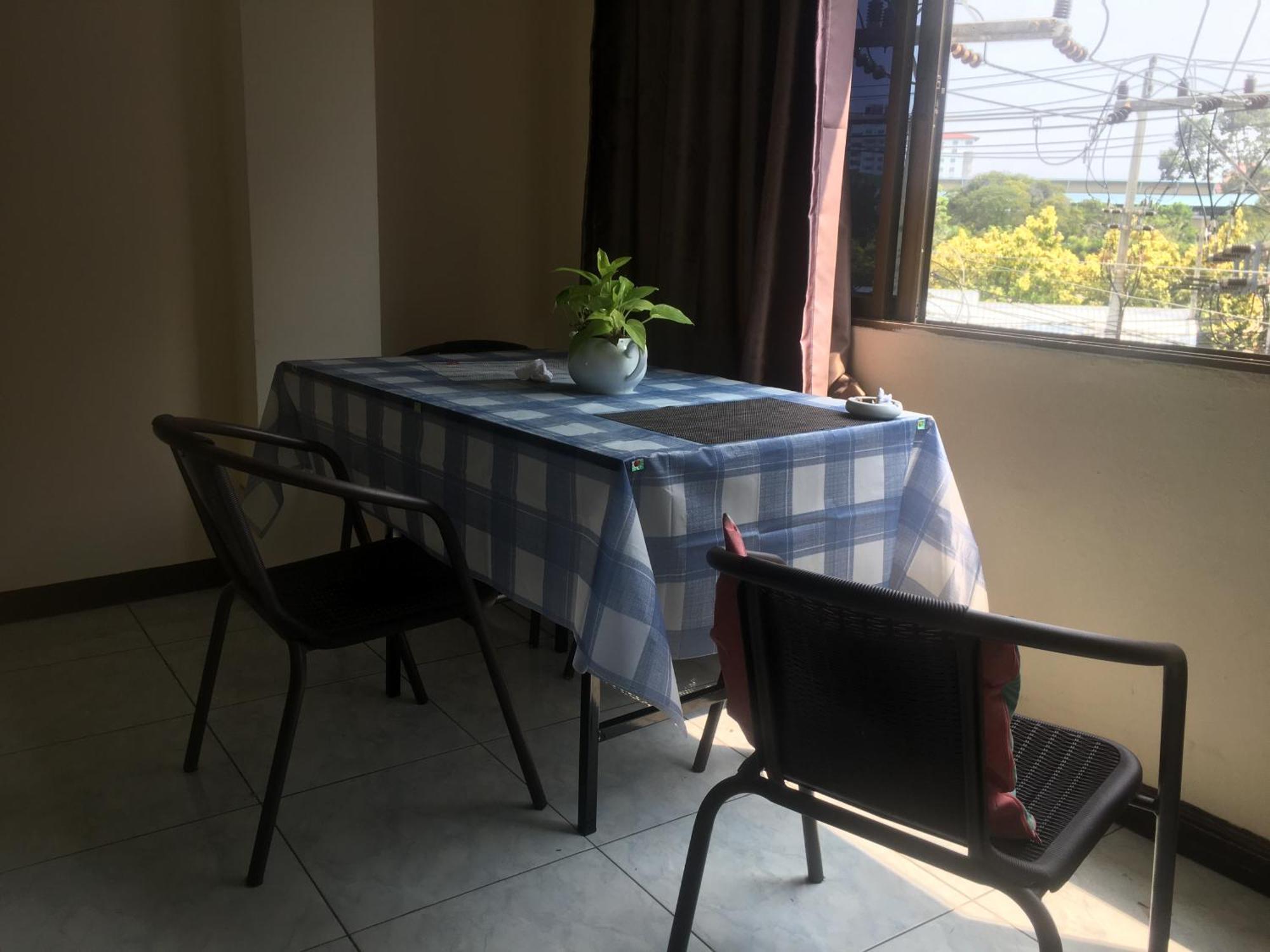 Gung Domitory Pansiyon Pattaya Dış mekan fotoğraf